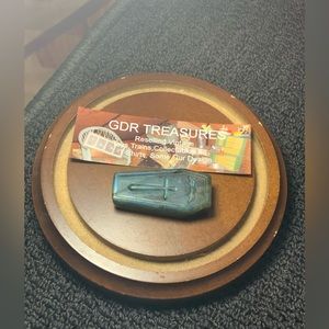 Labradorite Coffin carved Cross and Bat, NWOT~awesome color,